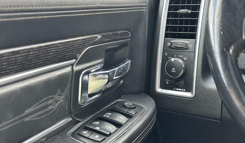 
								2016 Ram 1500 Limited Eco Diesel full									