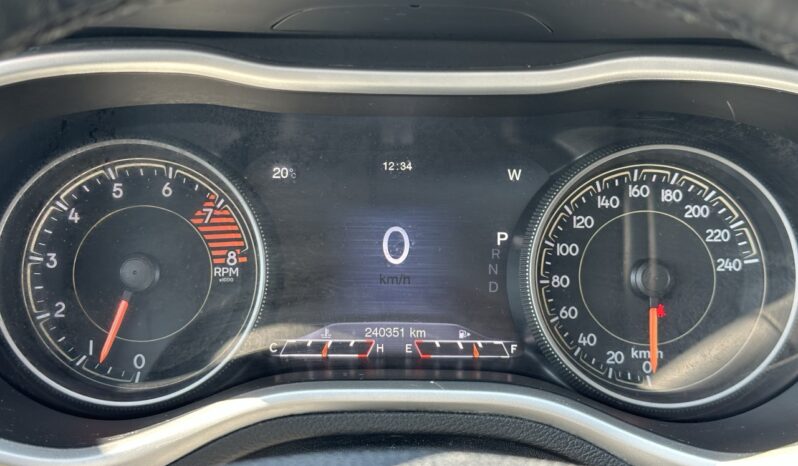 
								2016 Jeep Cherokee Trailhawk full									
