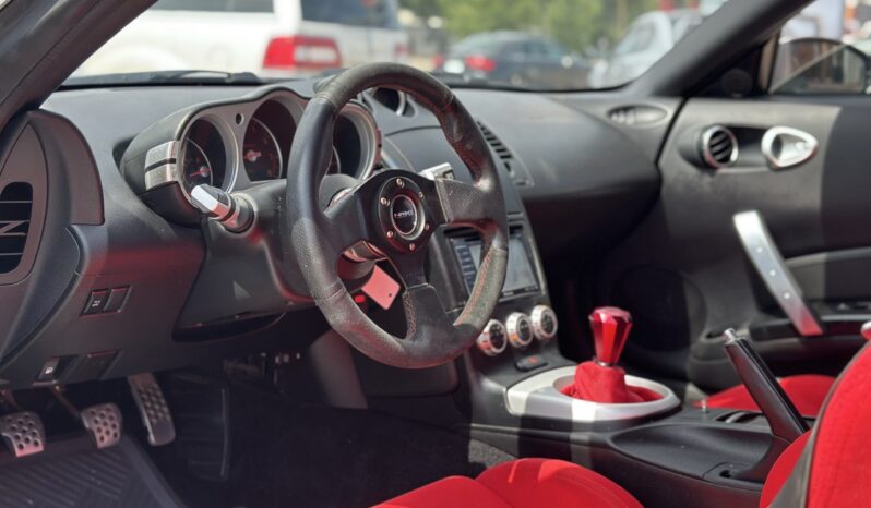 
								2006 Nissan 350z full									