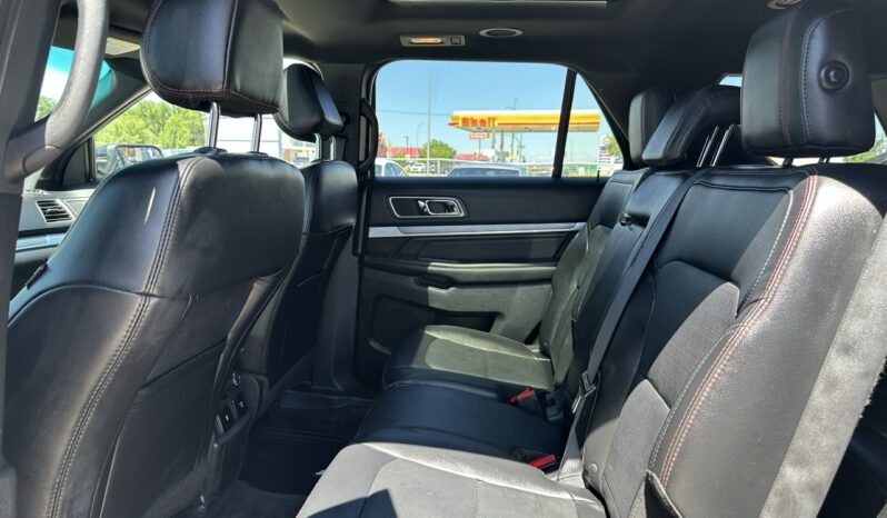 
								2016 Ford Explorer Sport full									