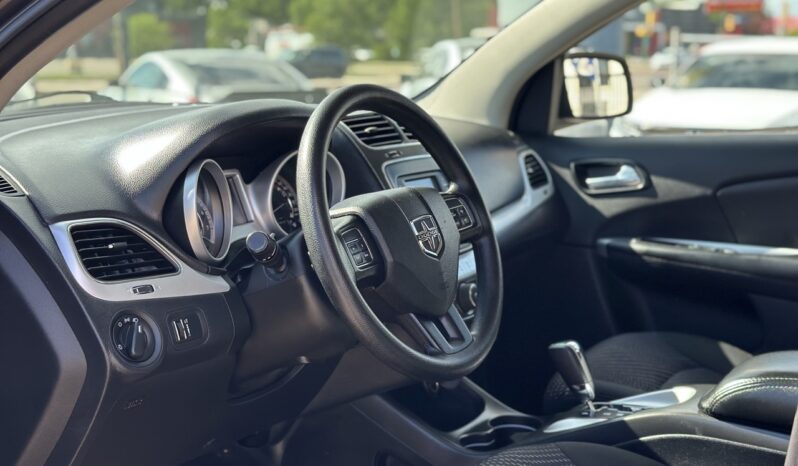 
								2016 Dodge Journey SE full									