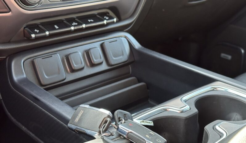 
								2016 GMC Sierra 1500 SLT full									
