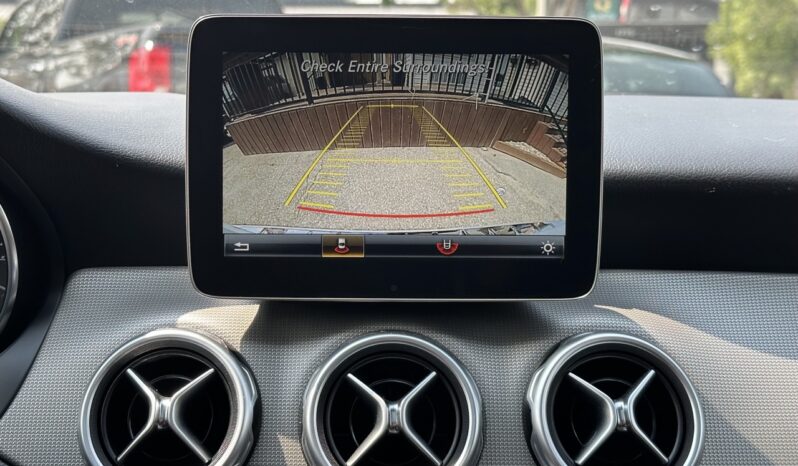 
								2020 Mercedes GLA 250 full									