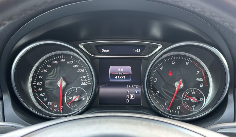 
								2020 Mercedes GLA 250 full									