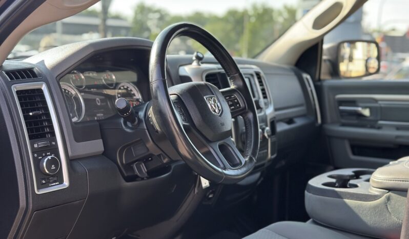 
								2014 Ram 1500 Big Horn full									