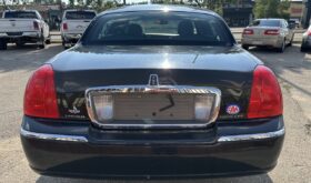 2009 Lincoln Town Car Signature Limited