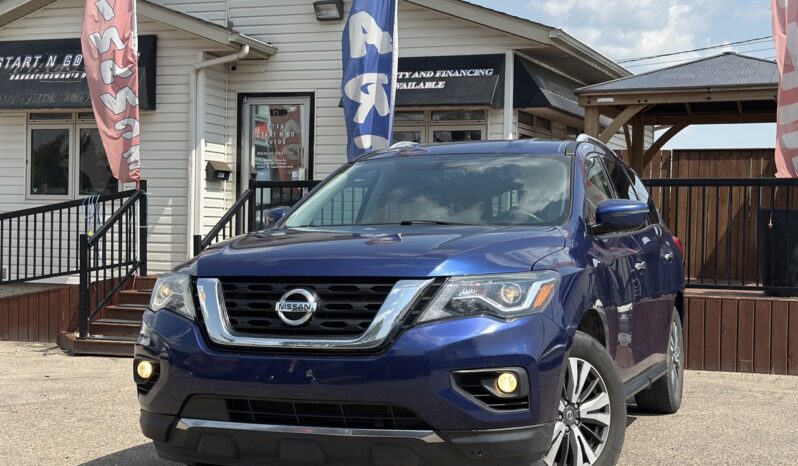 2018 Nissan Pathfinder SV Tech