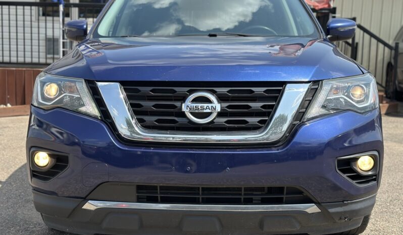
								2018 Nissan Pathfinder SV Tech full									