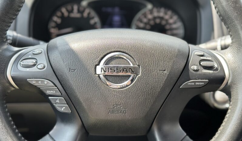
								2018 Nissan Pathfinder SV Tech full									
