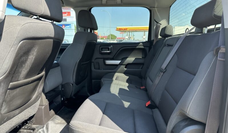 
								2015 Chevrolet Silverado 1500 full									