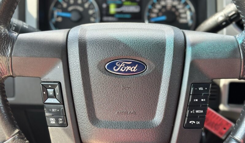 
								2013 Ford F-150 XLT full									