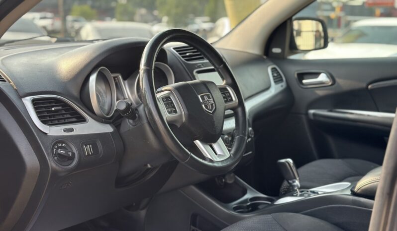 
								2016 Dodge Journey SXT full									