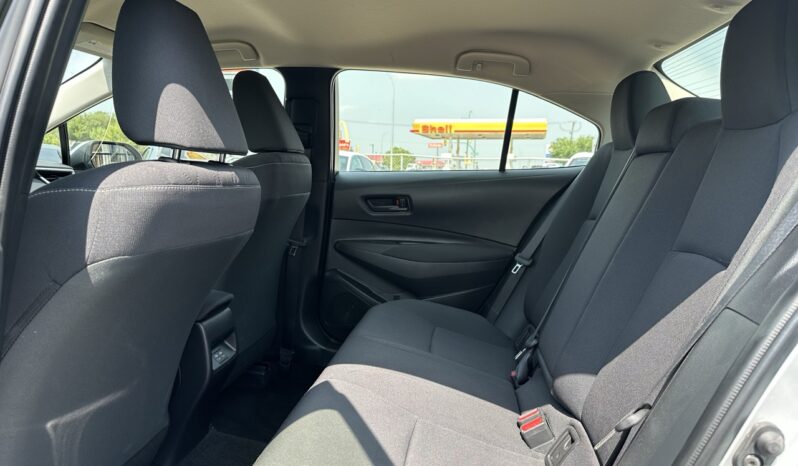 
								2024 Toyota Corolla LE Hybrid full									