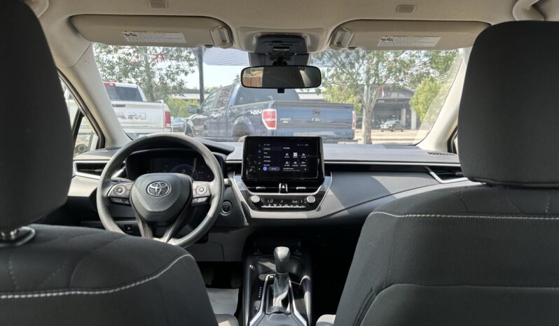 
								2024 Toyota Corolla LE Hybrid full									