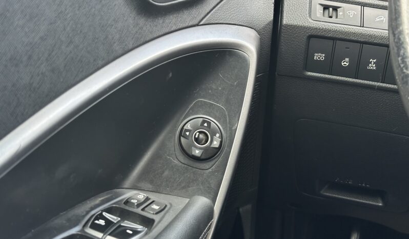 
								2014 Hyundai Santa Fe full									