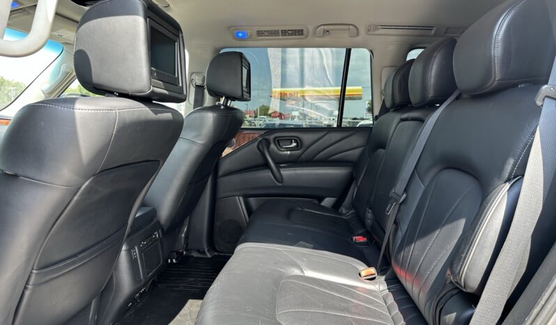 
								2015 Infiniti QX80 4WD full									