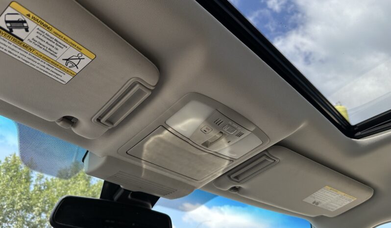 
								2015 Infiniti QX80 4WD full									