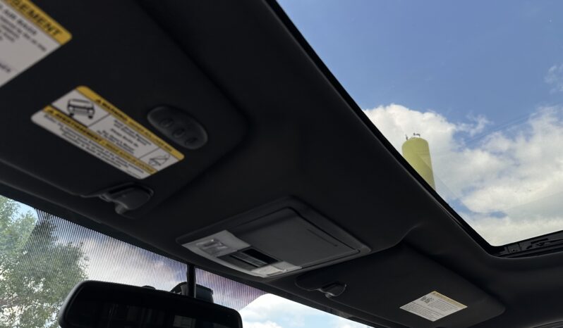 
								2009 Ford F-150 Platinum full									
