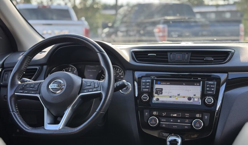 
								2018 Nissan Qashqai SL full									