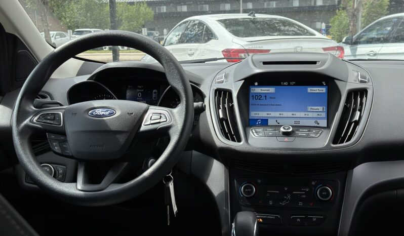 
								2018 Ford Escape SE full									