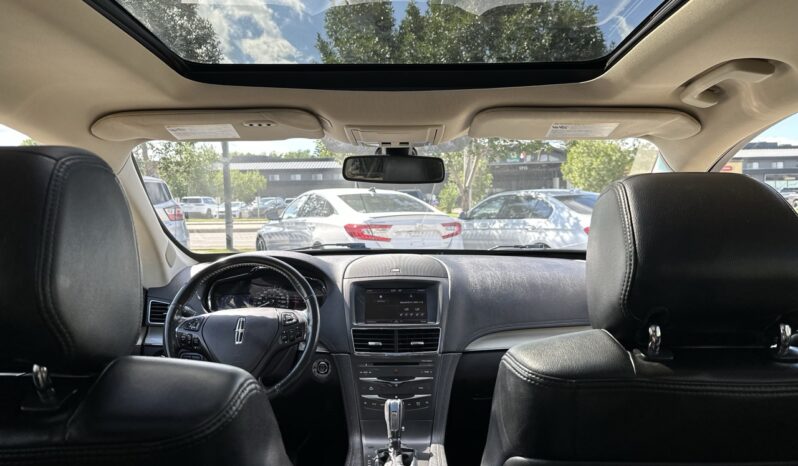 
								2013 Lincoln MKT full									