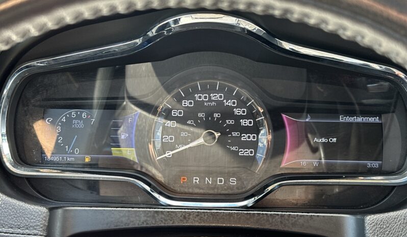 
								2013 Lincoln MKT full									