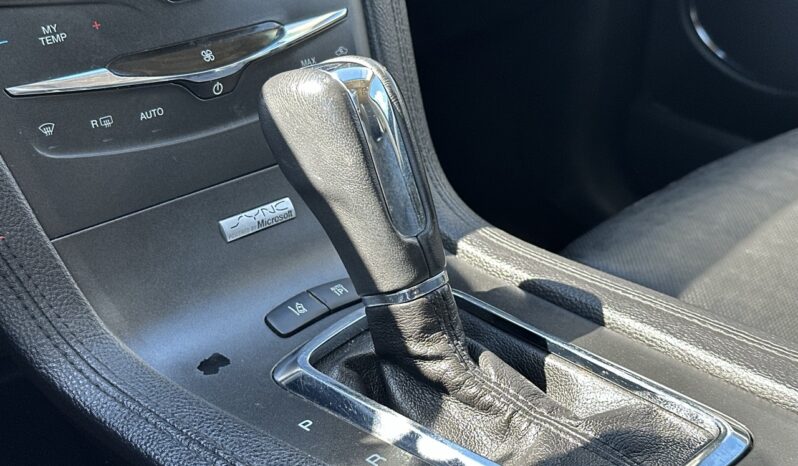 
								2013 Lincoln MKT full									