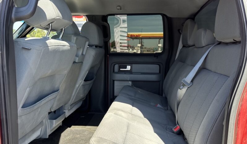 
								2014 Ford F-150 XLT full									