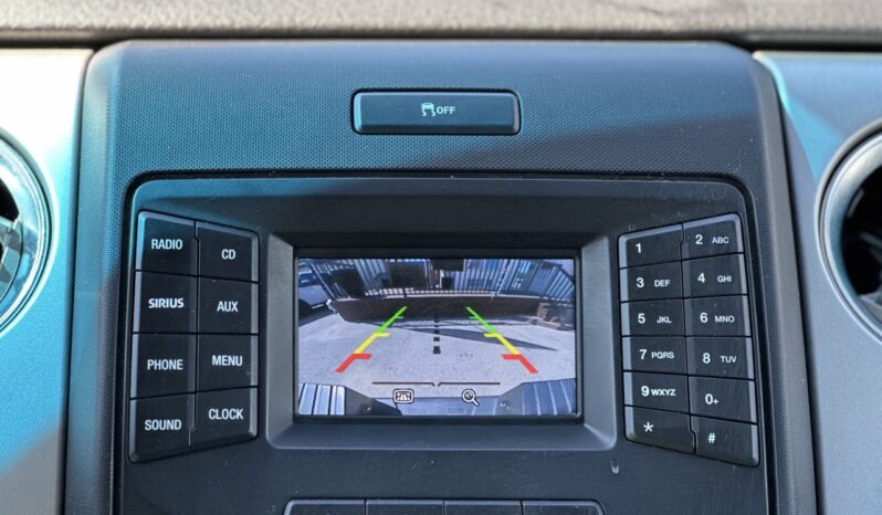 
								2014 Ford F-150 XLT full									