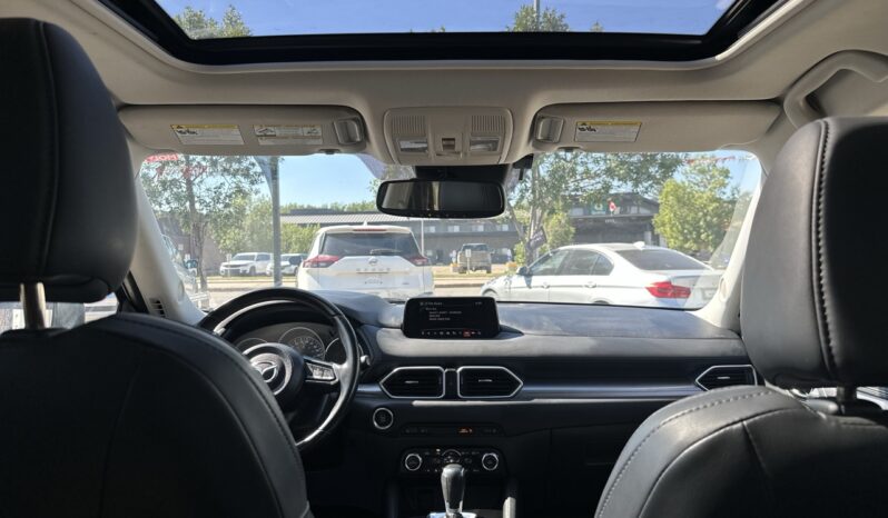 
								2018 Mazda CX-5 Touring full									