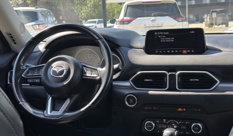 
								2018 Mazda CX-5 Touring full									