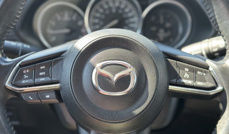 
								2018 Mazda CX-5 Touring full									
